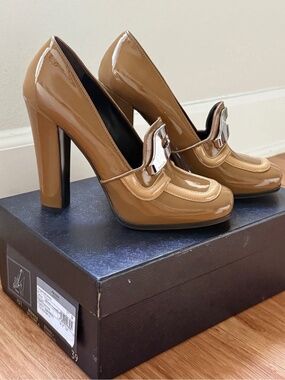 Prada F/W 2010 Women’s Heels EU 39 US 8